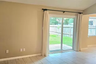 22 W Broken Oak Ct, The Woodlands, TX 77381 - Photo 8