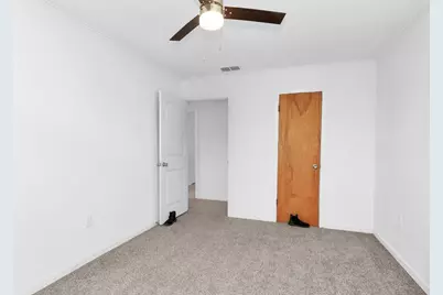 1314 Hooks Street, Crockett, TX 75835 - Photo 16