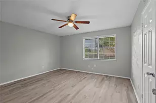 2729 Main St, La Marque, TX 77568 - Photo 4