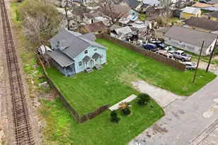 7301 Ave, Houston, TX 77011 - Photo 2