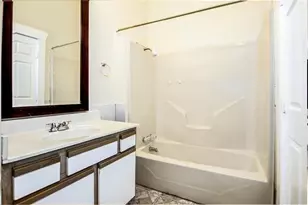 2115 Radcliffe St, Houston, TX 77007 - Photo 12