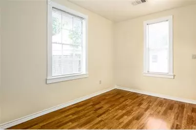 2115 Radcliffe Street, Houston, TX 77007 - Photo 8