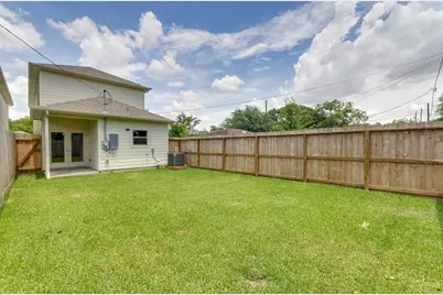 612 E 38th Street, Houston, TX 77022 - Photo 22