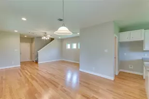 612 E 38th St, Houston, TX 77022 - Photo 8