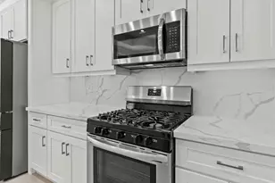 1703 Wipprecht St, Houston, TX 77020 - Photo 6