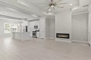 1703 Wipprecht St, Houston, TX 77020 - Photo 10