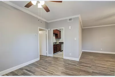 9707 Richmond Avenue #11, Houston, TX 77042 - Photo 12