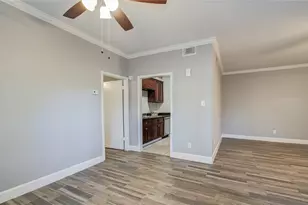 9707 Richmond Ave, Houston, TX 77042 - Photo 12