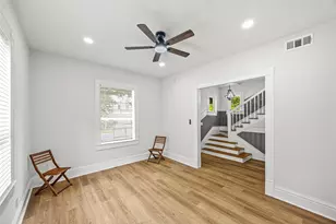 1705 Ovid St, Houston, TX 77007 - Photo 12