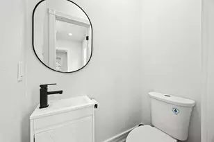 1705 Ovid St, Houston, TX 77007 - Photo 18