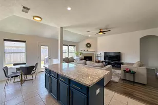 7510 Waterlilly Ln, Pearland, TX 77581 - Photo 16