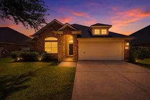 7510 Waterlilly Ln, Pearland, TX 77581 - Photo 2