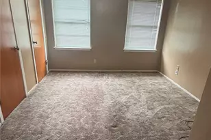 113 Cypress St, Lake Jackson, TX 77566 - Photo 10