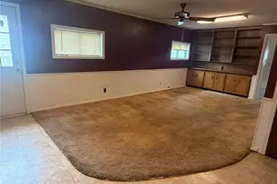 113 Cypress St, Lake Jackson, TX 77566 - Photo 4