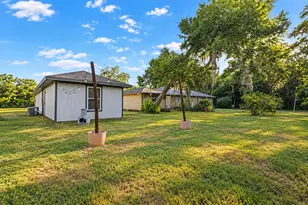 2908 County Rd 510A, Brazoria, TX 77422 - Photo 14