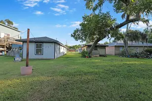 2908 County Rd 510A, Brazoria, TX 77422 - Photo 20