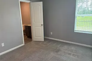 9822 Emerald Stone Wy, Conroe, TX 77306 - Photo 4