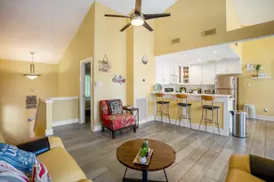 22547 Bayview Cir, Huntsville, TX 77320 - Photo 12