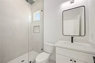 4202 Kewanee St, Houston, TX 77051 - Photo 30