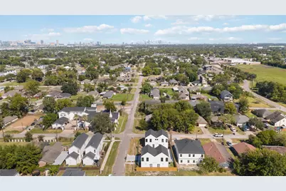 4202 Kewanee Street #B, Houston, TX 77051 - Photo 42