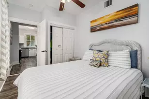 2015 37th St, Galveston, TX 77550 - Photo 22