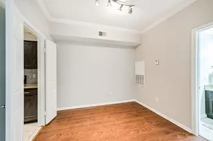 2255 Braeswood Park, Houston, TX 77030 - Photo 20