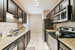 2255 Braeswood Park, Houston, TX 77030 - Photo 1