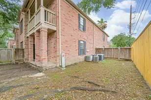 2255 Braeswood Park, Houston, TX 77030 - Photo 32