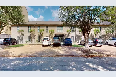1410 Hyde Park Boulevard #104, Houston, TX 77006 - Photo 2