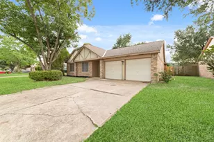 17003 Summer Dew Ln, Houston, TX 77095 - Photo 2