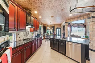 11823 Canyon Mills Dr, Houston, TX 77095 - Photo 14