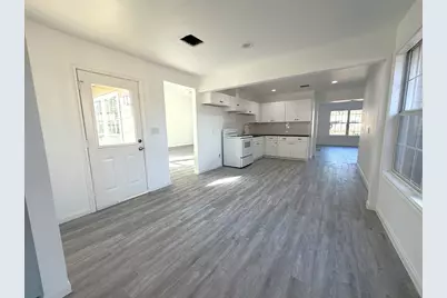 7430 Claiborne Street, Houston, TX 77016 - Photo 2