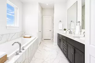 2747 Providence St, Houston, TX 77020 - Photo 6
