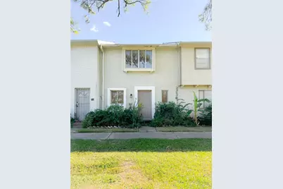 6551 S Briar Bayou Drive, Houston, TX 77072 - Photo 1