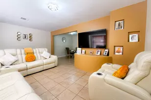 6551 S Briar Bayou Dr, Houston, TX 77072 - Photo 4