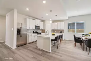 12030 Shining Lk Dr, Baytown, TX 77523 - Photo 4