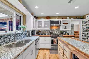 1302 Chestnut Ridge Rd, Houston, TX 77339 - Photo 16