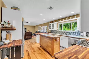 1302 Chestnut Ridge Rd, Houston, TX 77339 - Photo 12