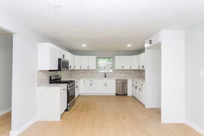 41 Artesia, Conroe, TX 77304 - Photo 6