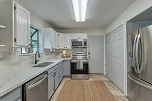 903 Commanche Rd, Conroe, TX 77316 - Photo 1