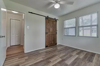 903 Commanche Road, Conroe, TX 77316 - Photo 12