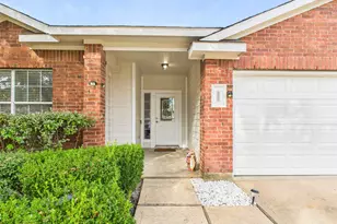 6009 Village Grove Dr, Pearland, TX 77581 - Photo 4