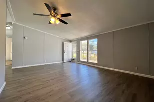 16105 Lone Star Ranch Dr, Conroe, TX 77302 - Photo 6