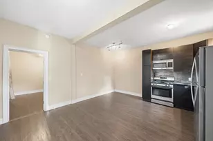 4618 McKinney St, Houston, TX 77023 - Photo 2