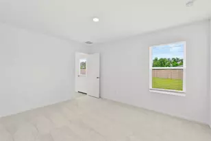 12403 Wild Strawberry Rd, Houston, TX 77038 - Photo 18