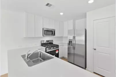 12403 Wild Strawberry Rd, Houston, TX 77038 - Photo 8