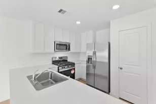 12403 Wild Strawberry Rd, Houston, TX 77038 - Photo 8