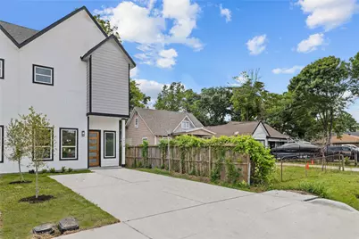 7805 Farnsworth Street #B, Houston, TX 77022 - Photo 4