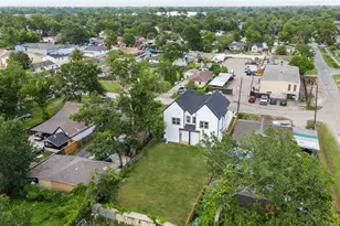 7805 Farnsworth St, Houston, TX 77022 - Photo 28