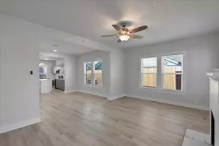 1118 Elliston St, Houston, TX 77023 - Photo 6